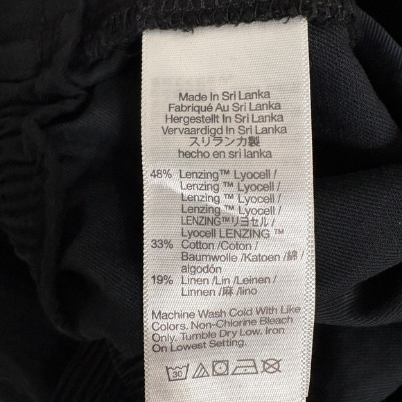 Madewell Pull-On Straight Pants in Drapey Twill - True Black, L - Picture 10 of 10